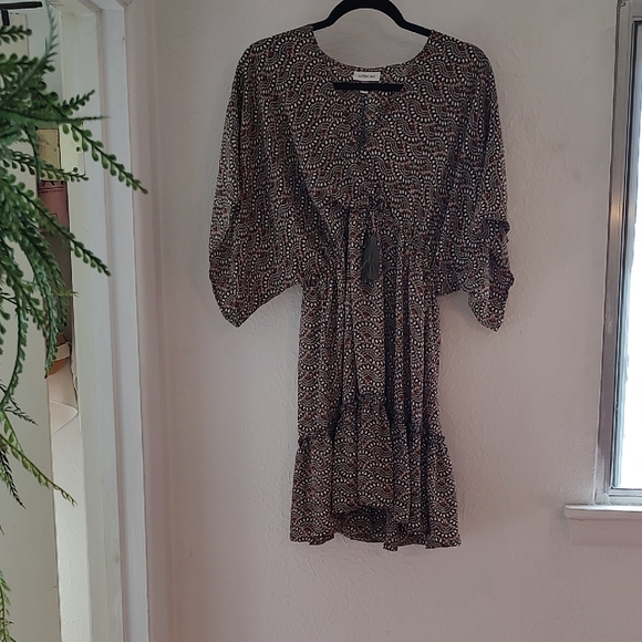 Willow Dresses & Skirts - Willow Black and Cream Printed High-Low Dress